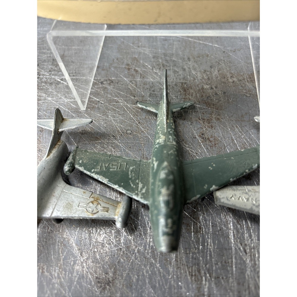 Vintage Tootsie Toy Plane F9F-2 Navy Panther X2 Cargo Ship Midgetoy Metal Toys - Picture 4 of 10